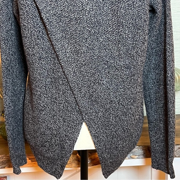 Madewell Gray Marled Knit Tulip Back Long Sleeve Sweater Women’s M Style# G6851 - Picture 4 of 8